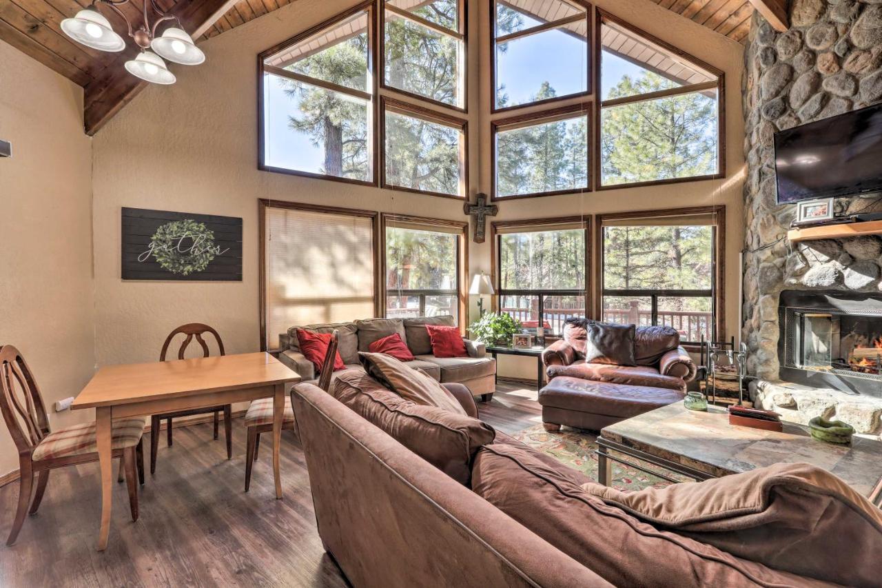 Munds Park Cabin With Fire Pit And Wraparound Porch! 외부 사진